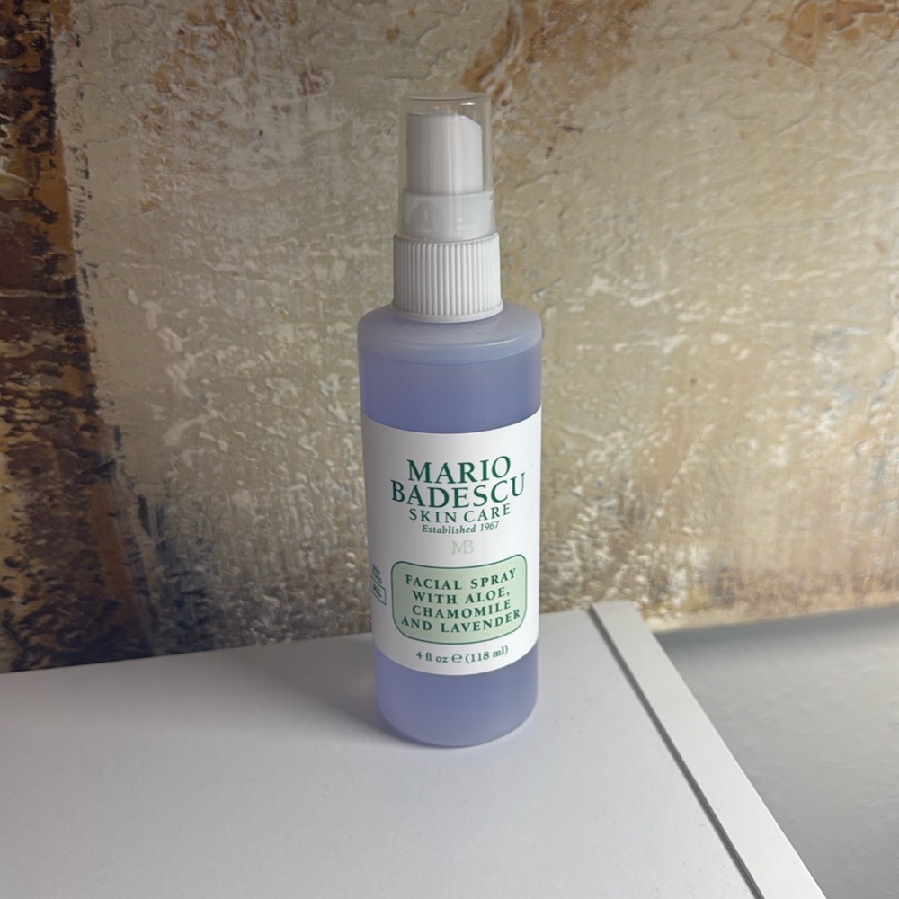 FACIAL SPRAY WITH ALOE, CHAMOMILE AND LAVENDER